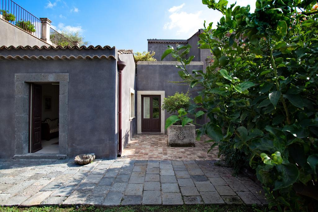 Hotel Casa La Carrubbazza San Gregorio di Catania Exterior foto